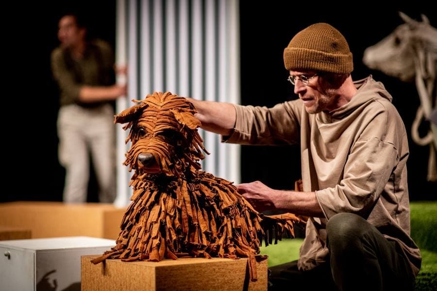 KARMELEK // spektakl